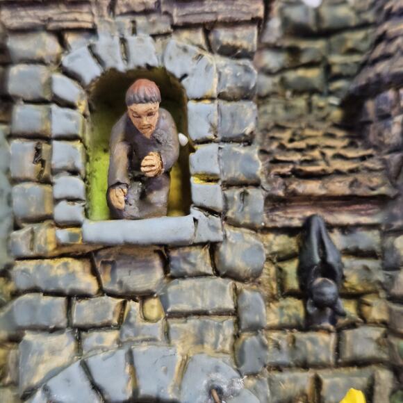 Hawthorne Village Universal Monster Frankenstein Castle Light Figurine Halloween - Picture 13 of 16